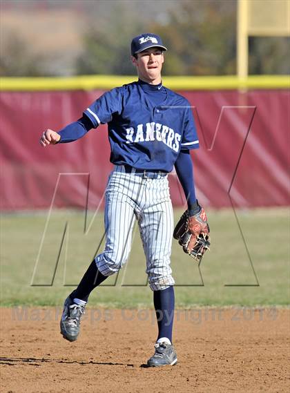 Thumbnail 1 in Valley View vs. Lone Star (Bells Tournament) photogallery.