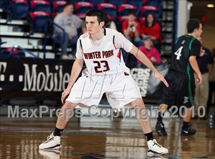 Thumbnail 1 in Kentwood vs Winter park (T-Mobile Invitational) photogallery.
