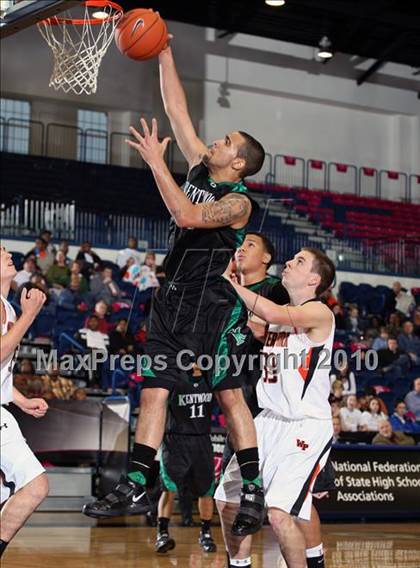 Thumbnail 1 in Kentwood vs Winter park (T-Mobile Invitational) photogallery.