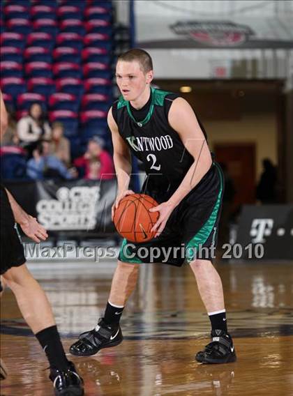 Thumbnail 1 in Kentwood vs Winter park (T-Mobile Invitational) photogallery.