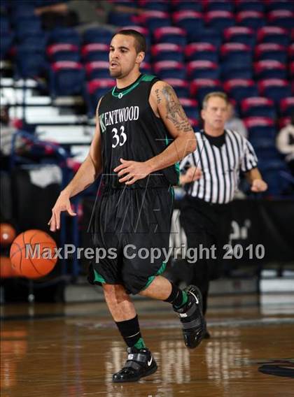 Thumbnail 3 in Kentwood vs Winter park (T-Mobile Invitational) photogallery.