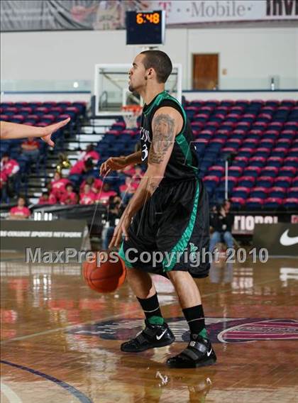 Thumbnail 3 in Kentwood vs Winter park (T-Mobile Invitational) photogallery.