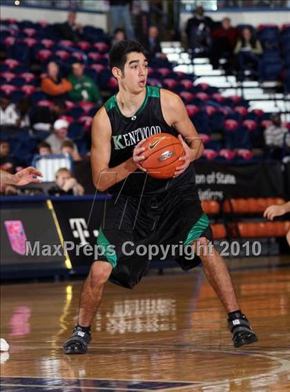 Thumbnail 1 in Kentwood vs Winter park (T-Mobile Invitational) photogallery.