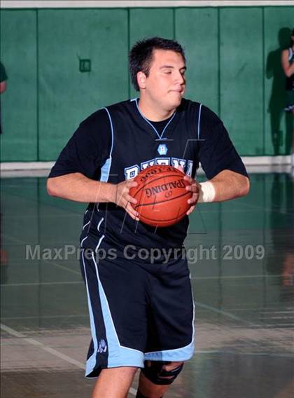 Thumbnail 3 in Buena vs. Thousand Oaks (CIF SS D2AA Playoffs) photogallery.