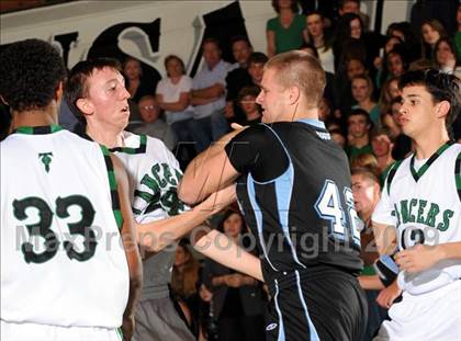 Thumbnail 3 in Buena vs. Thousand Oaks (CIF SS D2AA Playoffs) photogallery.