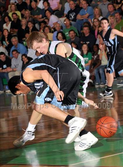 Thumbnail 3 in Buena vs. Thousand Oaks (CIF SS D2AA Playoffs) photogallery.