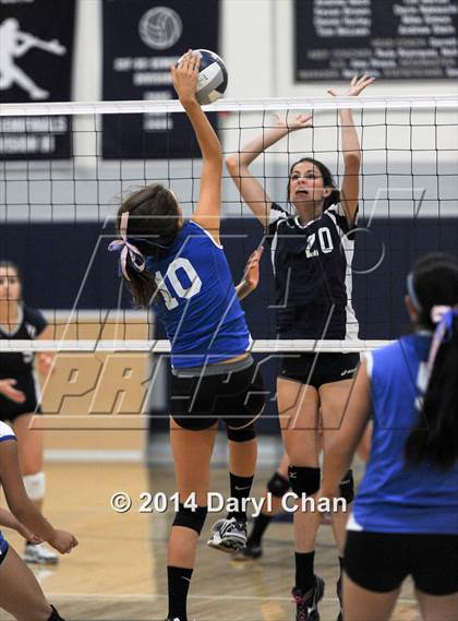 Thumbnail 3 in San Marino @ Flintridge Prep photogallery.