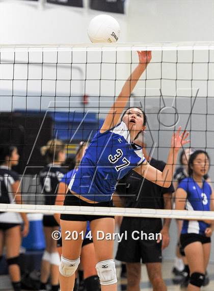 Thumbnail 3 in San Marino @ Flintridge Prep photogallery.