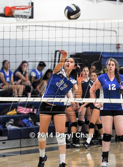 Thumbnail 3 in San Marino @ Flintridge Prep photogallery.