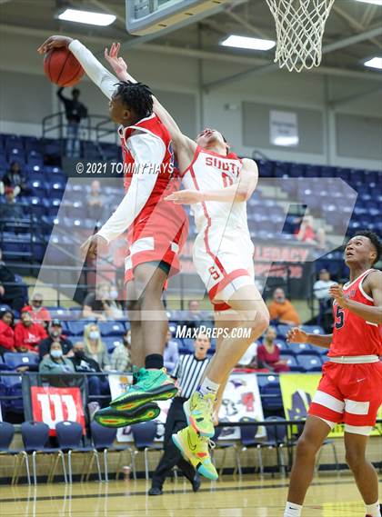 Thumbnail 1 in South Grand Prairie vs John Paul II (Whataburger Tournament) photogallery.