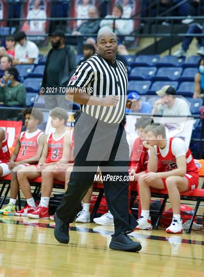 Thumbnail 1 in South Grand Prairie vs John Paul II (Whataburger Tournament) photogallery.