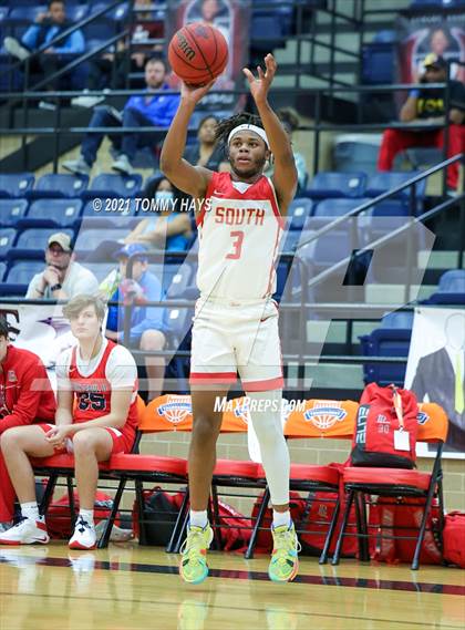 Thumbnail 1 in South Grand Prairie vs John Paul II (Whataburger Tournament) photogallery.