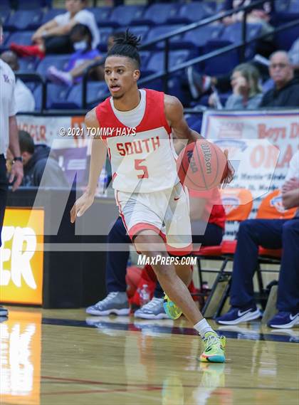 Thumbnail 1 in South Grand Prairie vs John Paul II (Whataburger Tournament) photogallery.