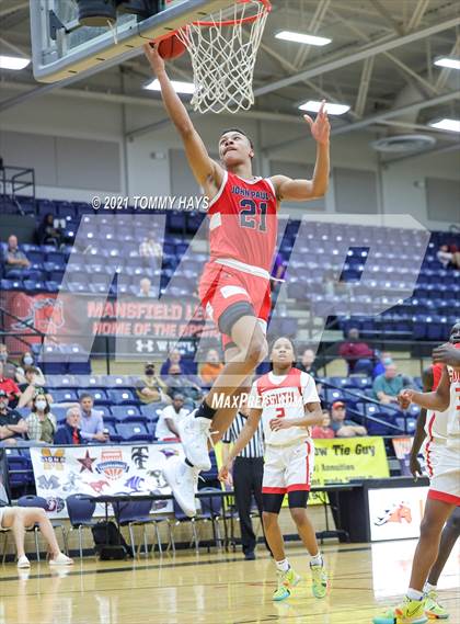 Thumbnail 3 in South Grand Prairie vs John Paul II (Whataburger Tournament) photogallery.