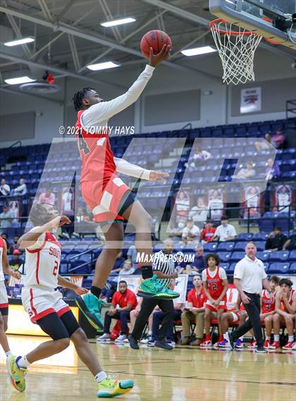 Thumbnail 2 in South Grand Prairie vs John Paul II (Whataburger Tournament) photogallery.