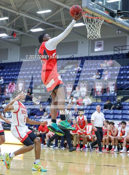 Thumbnail 1 in South Grand Prairie vs John Paul II (Whataburger Tournament) photogallery.