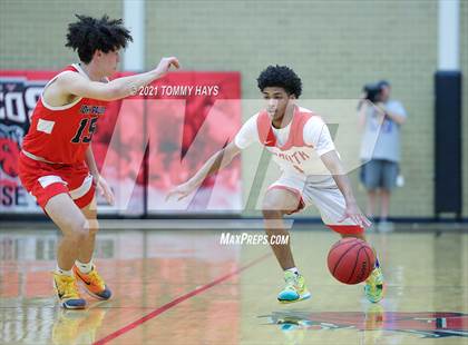 Thumbnail 1 in South Grand Prairie vs John Paul II (Whataburger Tournament) photogallery.