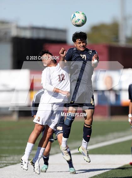Thumbnail 2 in Flowing Wells vs Nogales (Brandon Bean Soccer Tournament) photogallery.