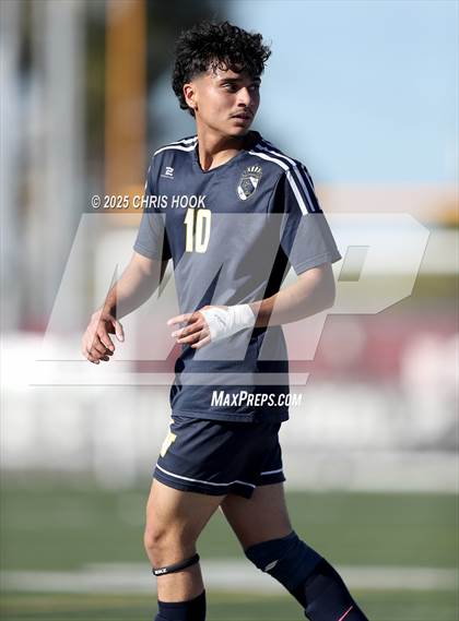 Thumbnail 2 in Flowing Wells vs Nogales (Brandon Bean Soccer Tournament) photogallery.