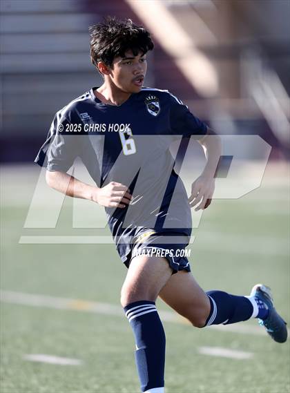 Thumbnail 3 in Flowing Wells vs Nogales (Brandon Bean Soccer Tournament) photogallery.
