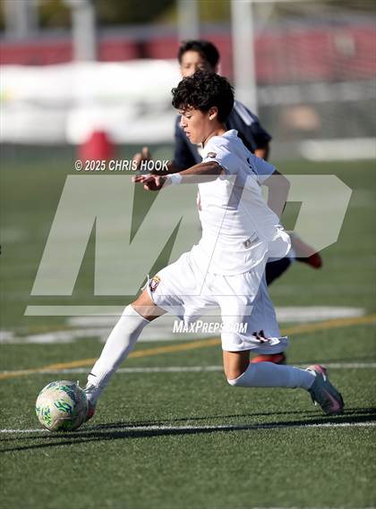 Thumbnail 1 in Flowing Wells vs Nogales (Brandon Bean Soccer Tournament) photogallery.