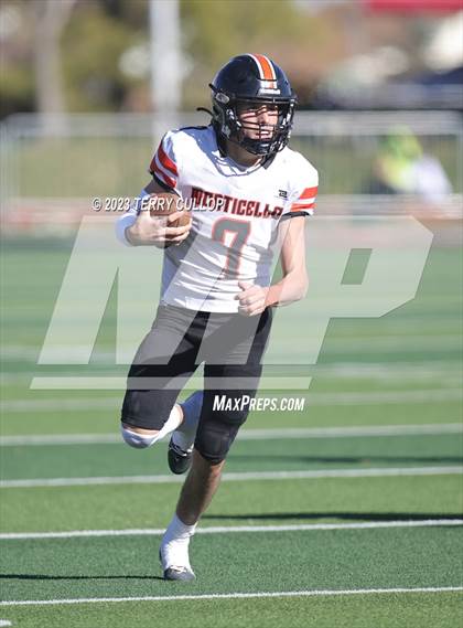 Thumbnail 1 in Monticello vs. Rich (UHSAA 8 Man Final) photogallery.