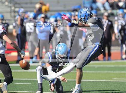 Thumbnail 3 in Monticello vs. Rich (UHSAA 8 Man Final) photogallery.