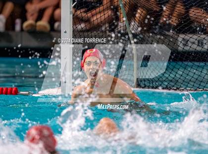 Thumbnail 2 in Mater Dei vs. Foothill photogallery.