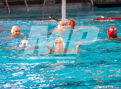 Thumbnail 1 in Mater Dei vs. Foothill photogallery.