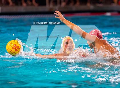 Thumbnail 3 in Mater Dei vs. Foothill photogallery.