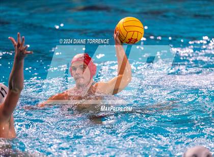 Thumbnail 2 in Mater Dei vs. Foothill photogallery.