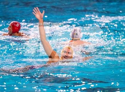 Thumbnail 3 in Mater Dei vs. Foothill photogallery.
