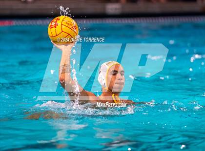 Thumbnail 2 in Mater Dei vs. Foothill photogallery.