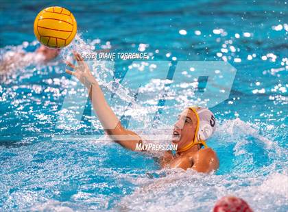 Thumbnail 3 in Mater Dei vs. Foothill photogallery.