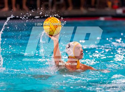 Thumbnail 3 in Mater Dei vs. Foothill photogallery.