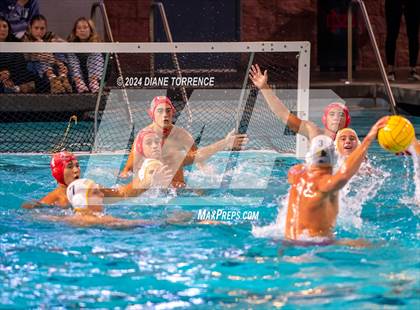 Thumbnail 1 in Mater Dei vs. Foothill photogallery.
