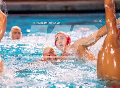 Thumbnail 1 in Mater Dei vs. Foothill photogallery.