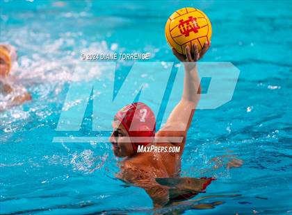 Thumbnail 3 in Mater Dei vs. Foothill photogallery.