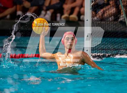 Thumbnail 3 in Mater Dei vs. Foothill photogallery.
