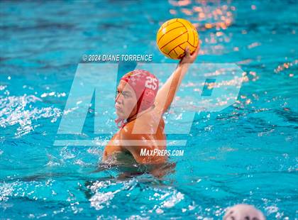 Thumbnail 3 in Mater Dei vs. Foothill photogallery.