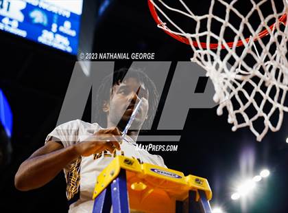 Thumbnail 1 in Bellevue West vs. Millard North (NSAA Class A Final) photogallery.