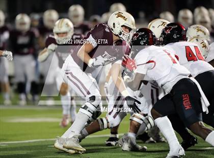 Thumbnail 3 in Manor @ Dripping Springs (UIL 6A Bi-District Playoff) photogallery.