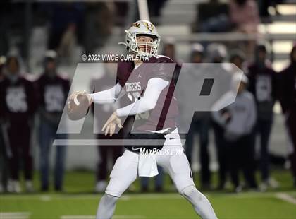 Thumbnail 2 in Manor @ Dripping Springs (UIL 6A Bi-District Playoff) photogallery.