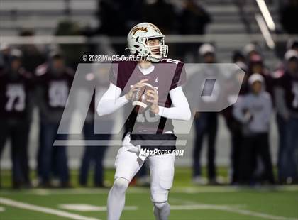 Thumbnail 2 in Manor @ Dripping Springs (UIL 6A Bi-District Playoff) photogallery.