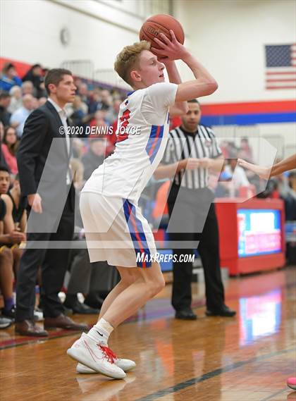 Thumbnail 3 in McQuaid Jesuit @ Fairport photogallery.