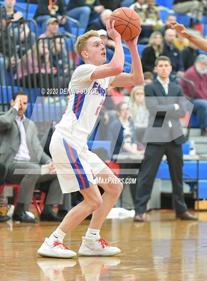 Thumbnail 1 in McQuaid Jesuit @ Fairport photogallery.