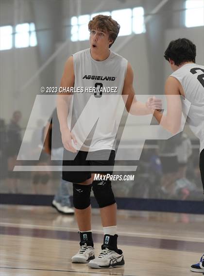 Thumbnail 1 in Aggieland HomeSchool vs St. Stephens Episcopal JV (Aggieland Come and Take It Showdown) photogallery.