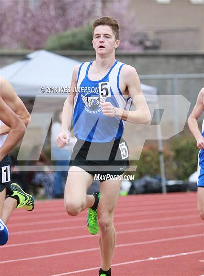 Thumbnail 2 in 4th Annual Randy Sturgeon Invitational (Boys 1600) photogallery.