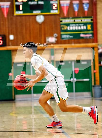 Thumbnail 3 in Kennedy vs Florin photogallery.