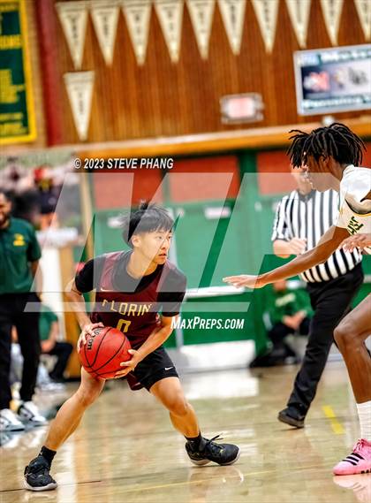 Thumbnail 1 in Kennedy vs Florin photogallery.